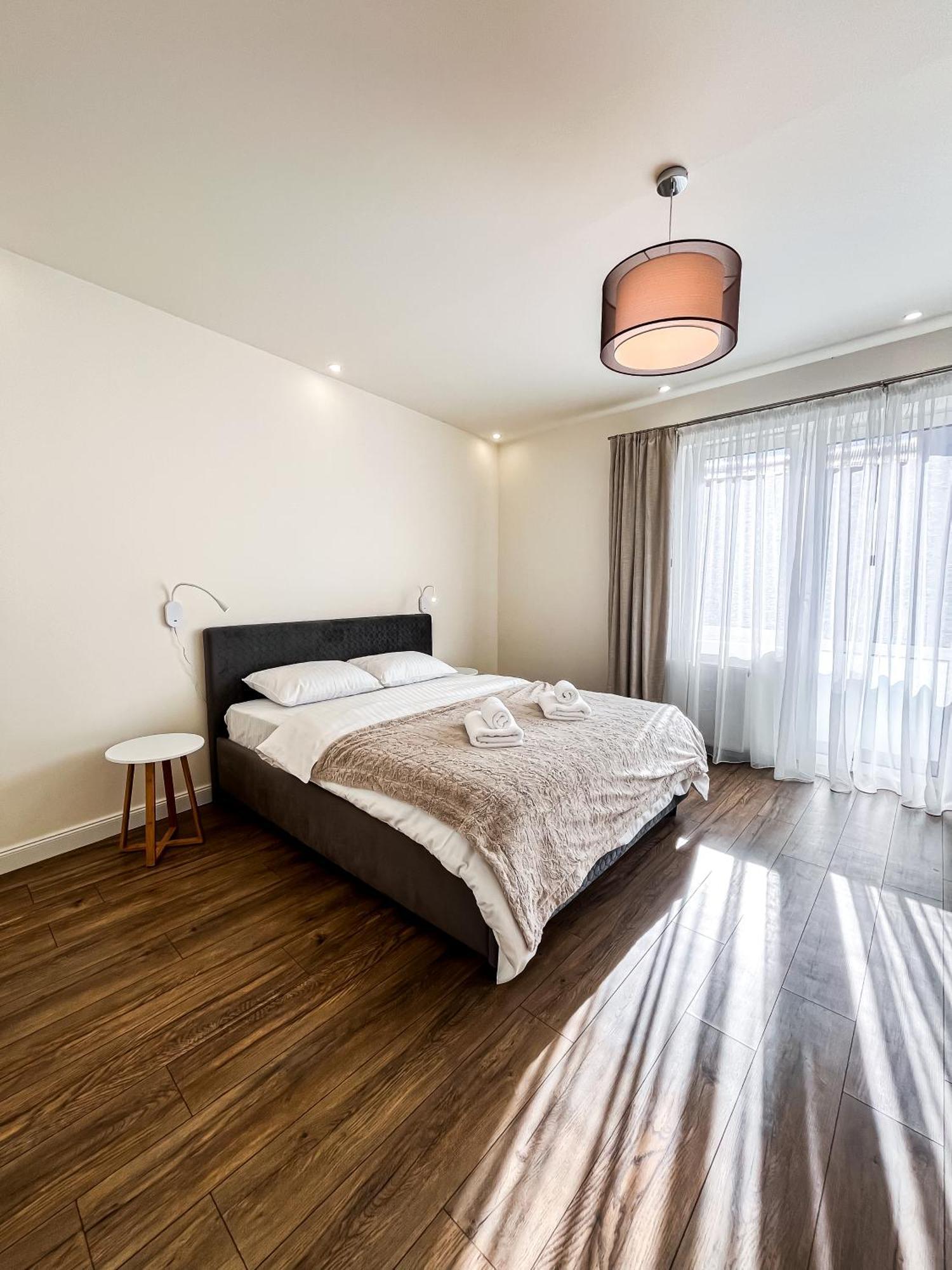 La Teatru - 2Bd Apartment Near Theatre And Old Town Brașov Exterior foto